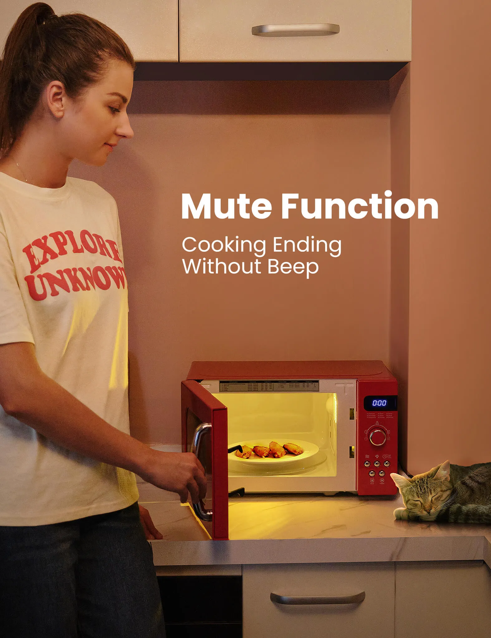 0.7 Cu.ft Retro Microwave Oven - Red