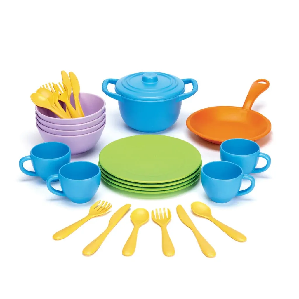 Cookware and Dining Set