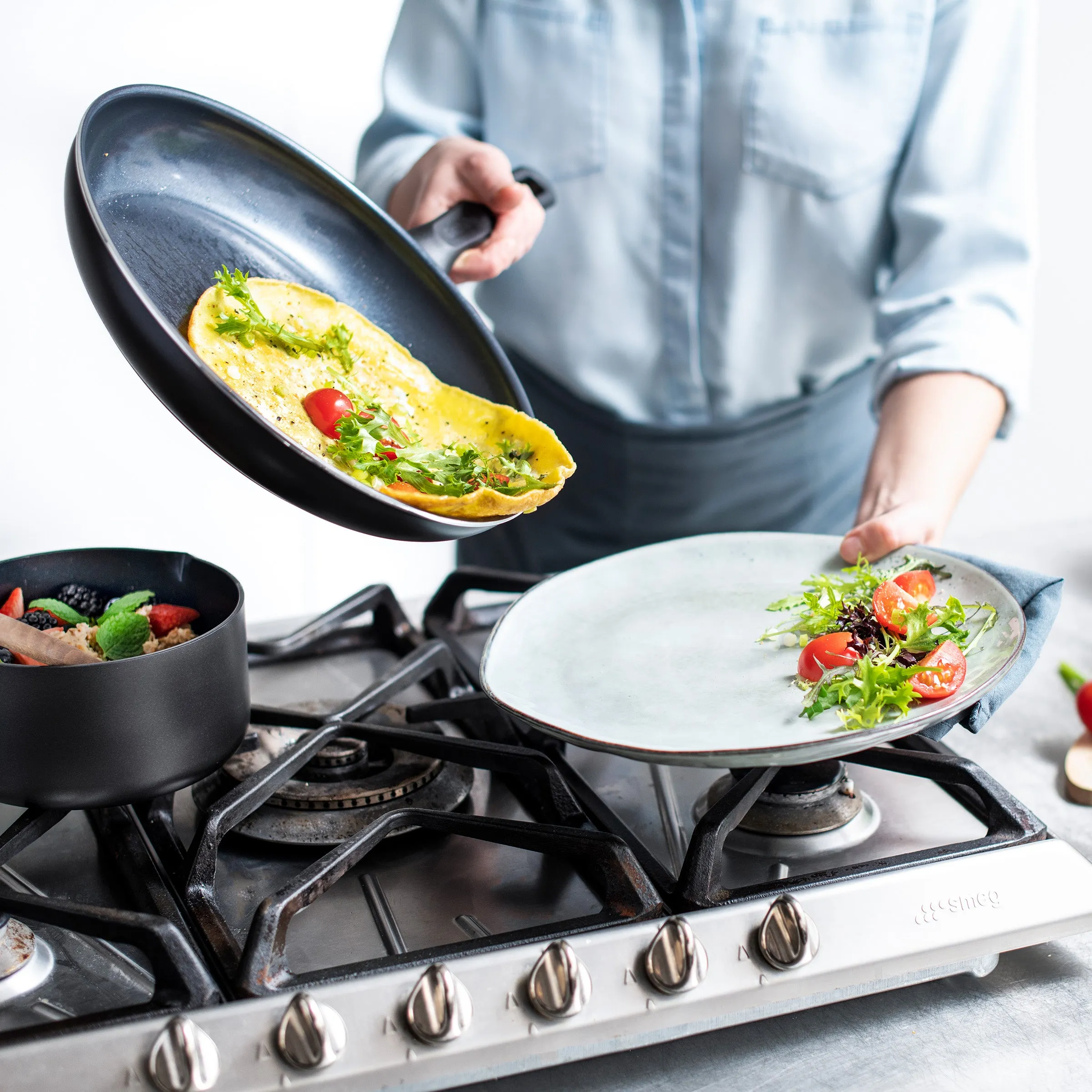 Memphis Sauté Pan with Lid