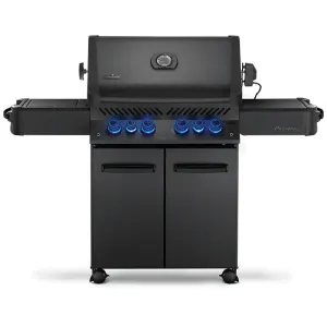 Prestige® 500 Phantom Gas Grill with Infrared Side and Rear Burner