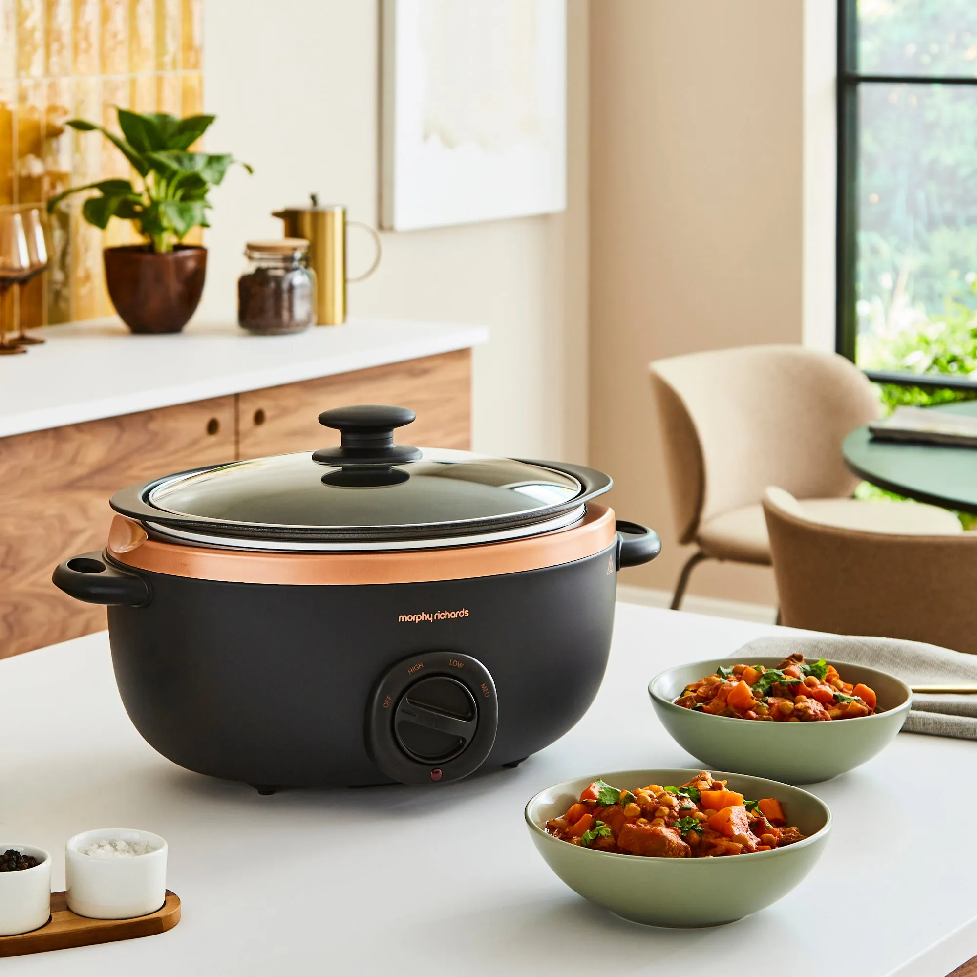 Rose Gold Sear & Stew Slow Cooker 6.5L