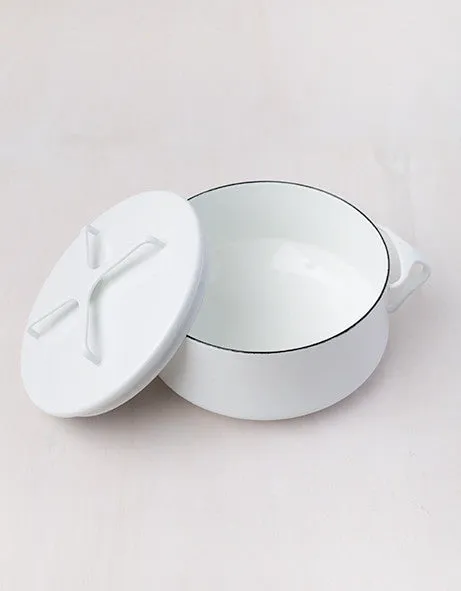 White Enamel Pots/Casserole